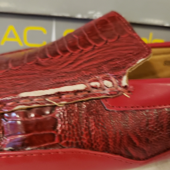 Men's Dress Shoe - Picture 2 of 7